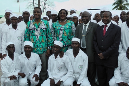 INFAS/ CEREMONIE DE BAPTEME ET DE BLOUSE. 
Pr Thérèse N’DRI YOMAN : Soyez des agents de santé 5 étoiles
